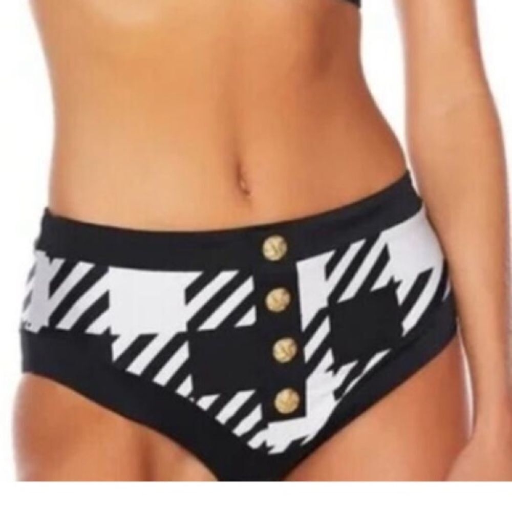 Beach Riot Isle Bikini Bottom in Houndstooth